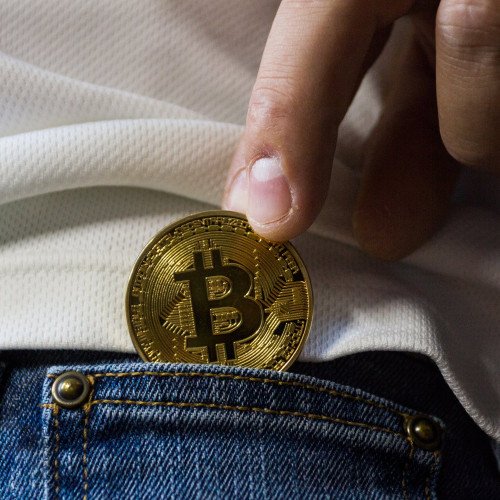 Bitcoin'in bu kilit destek seviyesini tutmadığı sürece %22 daha düşebileceğini söylüyor.