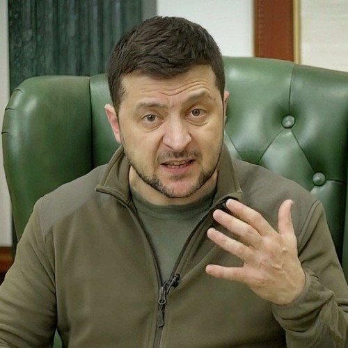 Volodimir Zelenski: "Qərblə Rusiya arasında qalmışıq”