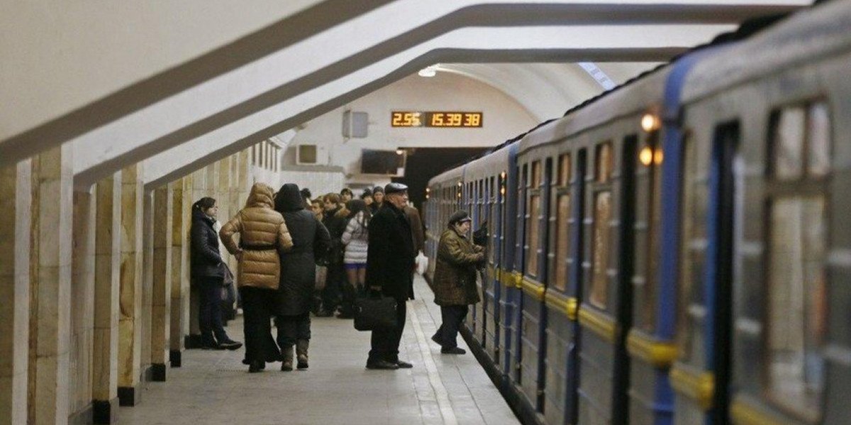 Kiyevdə metro və ictimai nəqliyyat pulsuz olub